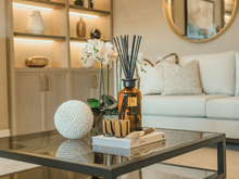 Load image into Gallery viewer, XXL Amber Fie Luxury Reed Diffuser