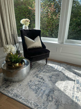 Load image into Gallery viewer, Muse Oriental Navy Rug