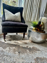 Load image into Gallery viewer, Muse Cloud Natural Rug