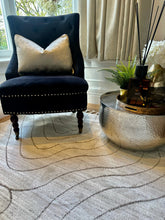 Load image into Gallery viewer, Artic Contour Natural Rug
